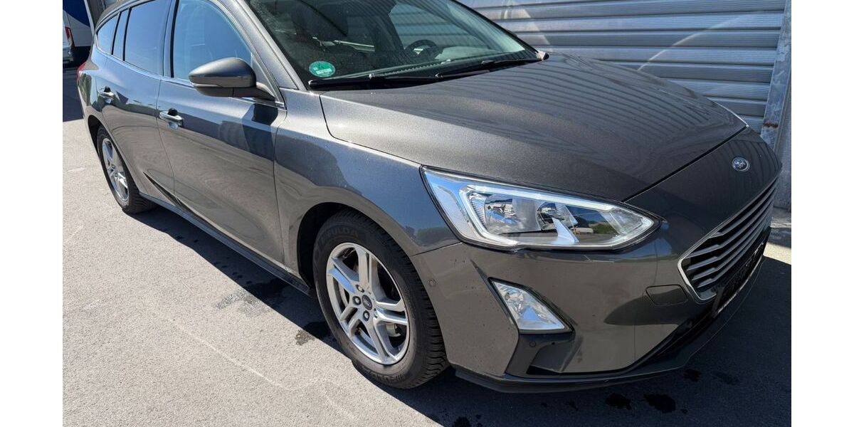 Ford Focus 87.522 km 11.250 &euro; Wuppertal 42285