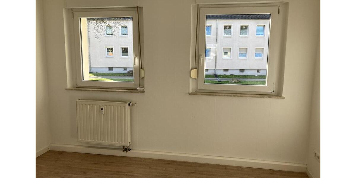 Erdgeschoßwohnung Castrop-Rauxel Bladenhorst - 3.5 Zimmer, 80 m&sup2;, 444&euro; | Angebot:25370781