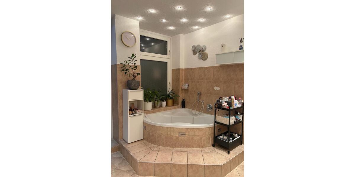 Etagenwohnung Wuppertal Gemarkung Langerfeld - 4 Zimmer, 115 m&sup2;, 279.000&euro; | Angebot:25286231