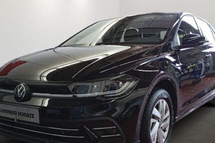 VW Polo 6.694 km 22.480 &euro; Velbert 42553