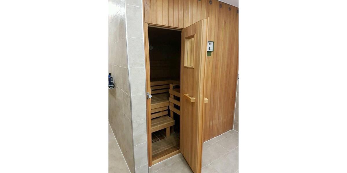 Erdgeschoßwohnung Schwelm - 3 Zimmer, 158 m&sup2;, 1.399&euro; | Angebot:26577492