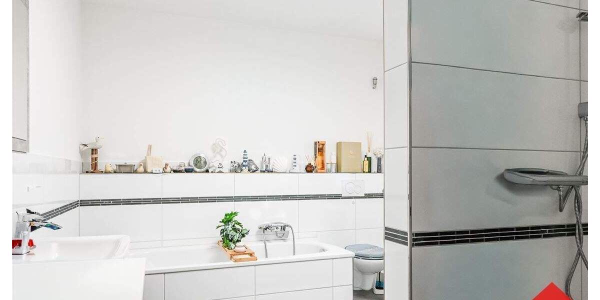 Vermietetes Mehrfamilienhaus in zentraler Lage von Kierspe - Mehrfamilienhaus, Wohnhaus Kierspe Kierspe Bahnhof | Angebot:24685622