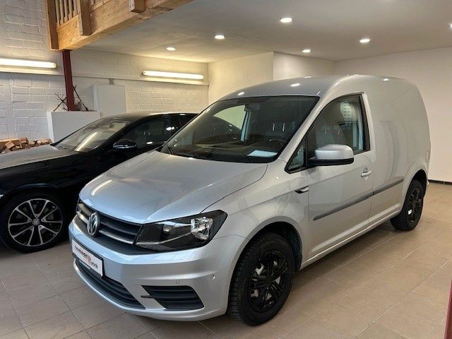 VW Caddy 158.000 km 9.900 &euro; Waltrop 45731