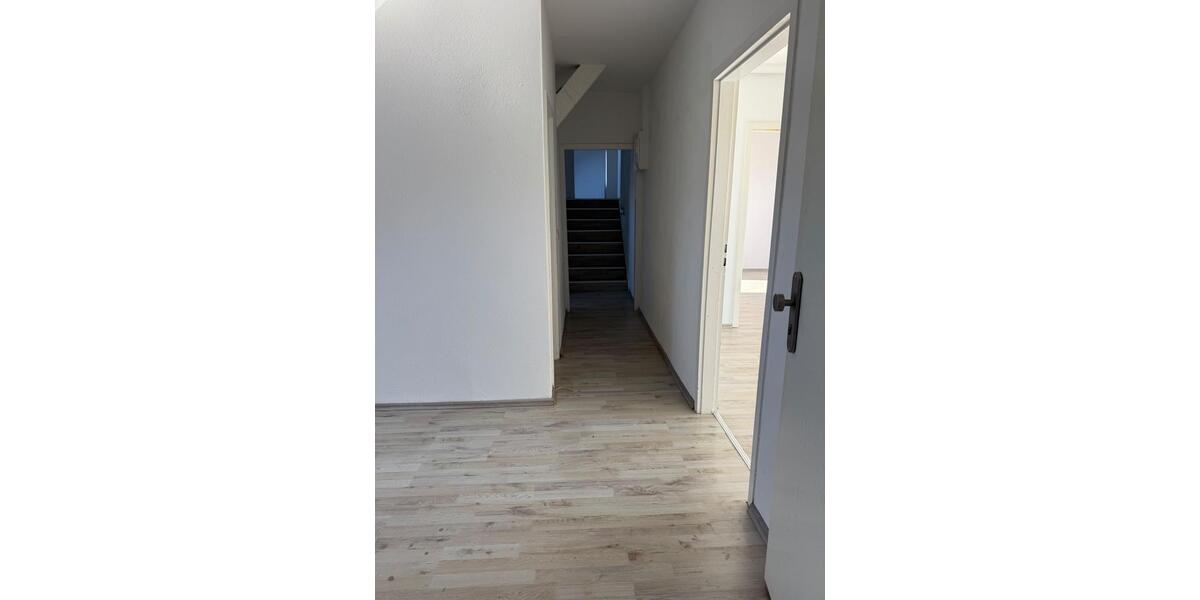 Mehrfamilienhaus, Wohnhaus Bochum Bochum-Ost - 5 Zimmer, 100 m&sup2;, 850&euro; | Angebot:27614894
