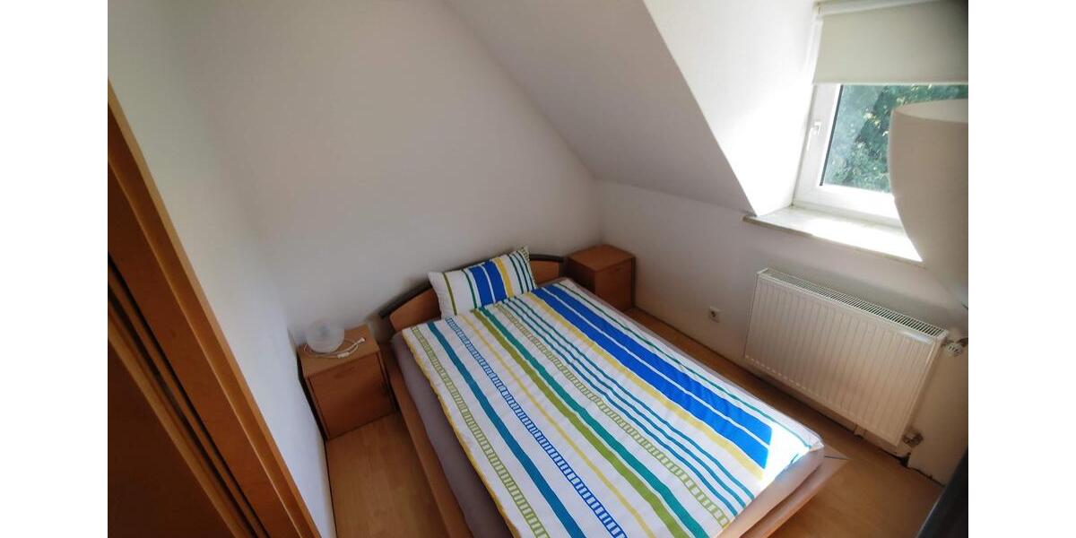 Dachgeschoßwohnung Wuppertal Sedansberg - 2 Zimmer, 40 m&sup2;, 399&euro; | Angebot:26698760