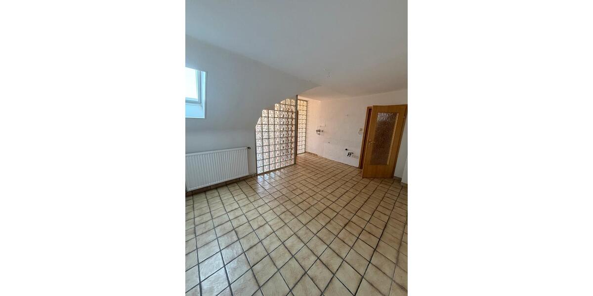 Dachgeschoßwohnung Bochum Günnigfeld - 3 Zimmer, 78 m&sup2;, 741&euro; | Angebot:26518324