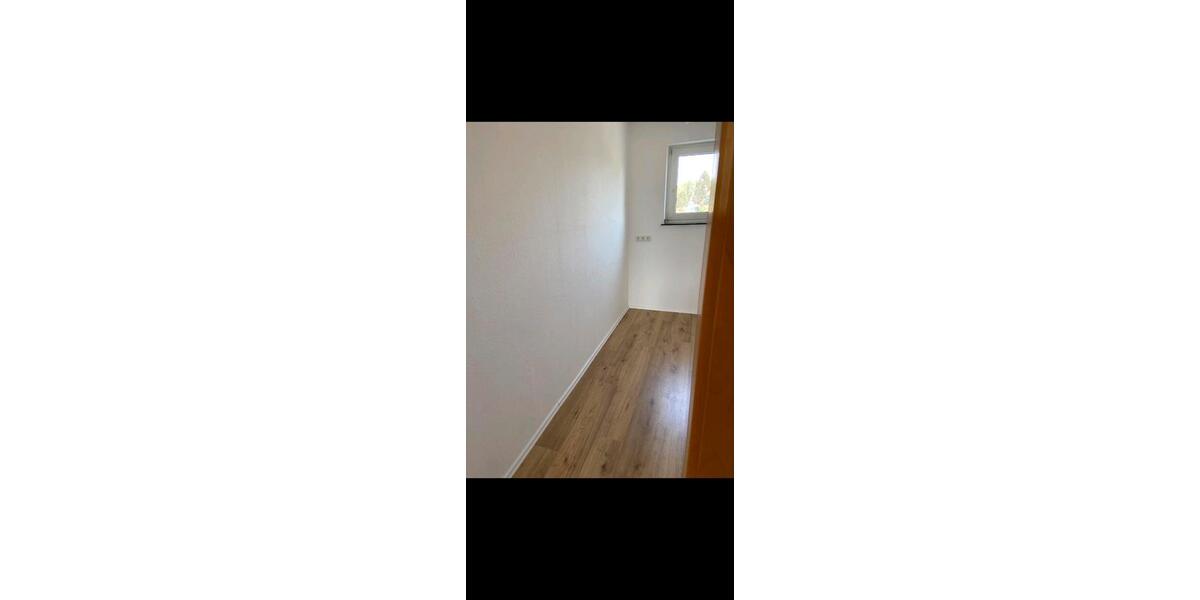 Etagenwohnung Bochum Bochum-Mitte - 3.5 Zimmer, 63 m&sup2;, 510&euro; | Angebot:25991589