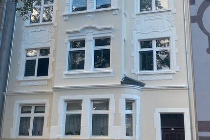 Haus Wuppertal Gemarkung Vohwinkel - 16 Zimmer, 500 m&sup2;, 765.000&euro; | Angebot:26698959