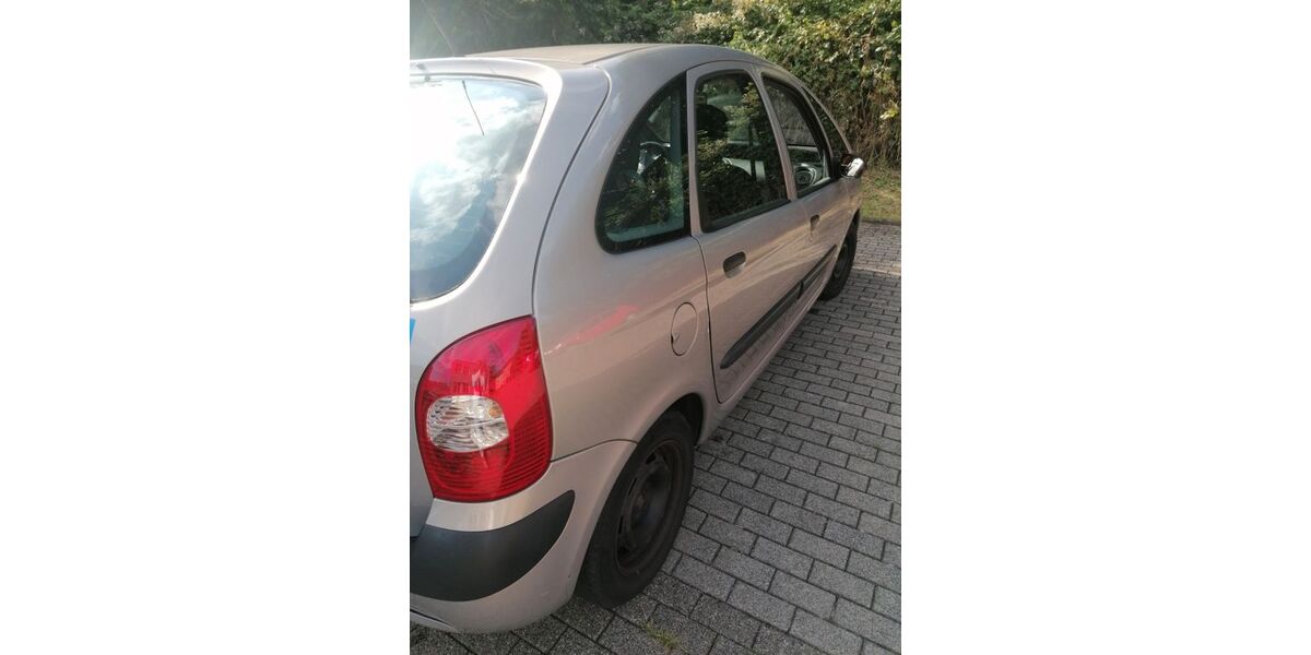 Citroen Xsara Picasso 112.800 km 2.100 &euro; Wuppertal 42289