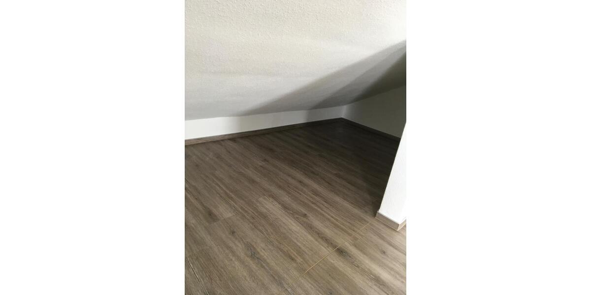 Dachgeschoßwohnung Balve - 1 Zimmer, 30 m&sup2;, 245&euro; | Angebot:26564639