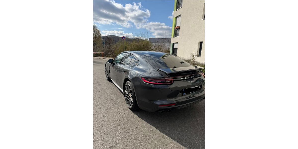 Porsche Panamera 215.000 km 38.900 &euro; Herdecke 58132