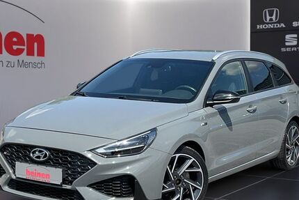 Hyundai i30 77.327 km 18.479 &euro; Menden 58708