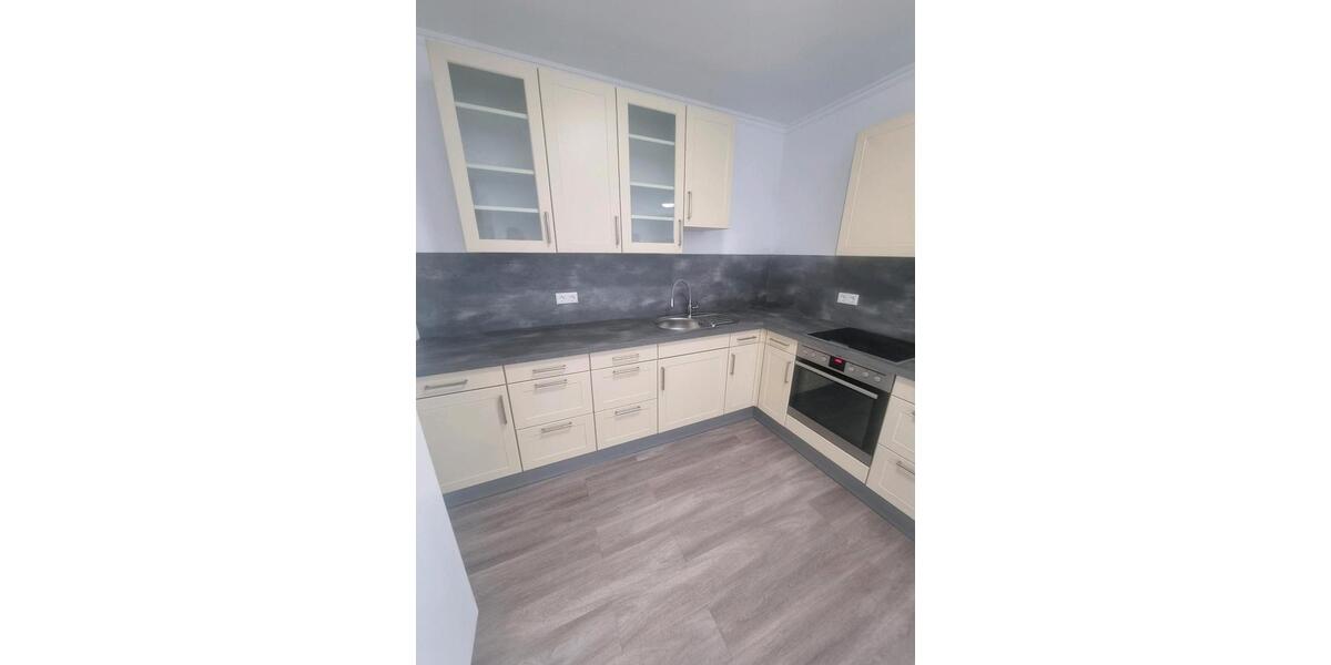 Erdgeschoßwohnung Wuppertal Elberfeld - 2 Zimmer, 60 m&sup2;, 870&euro; | Angebot:25336544