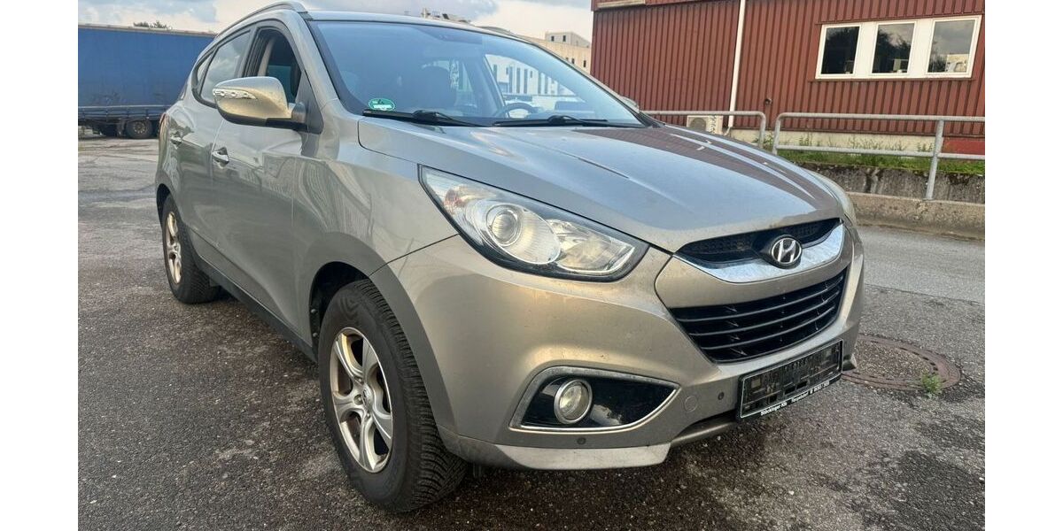 Hyundai ix35 209.000 km 3.750 &euro; Wuppertal 42389