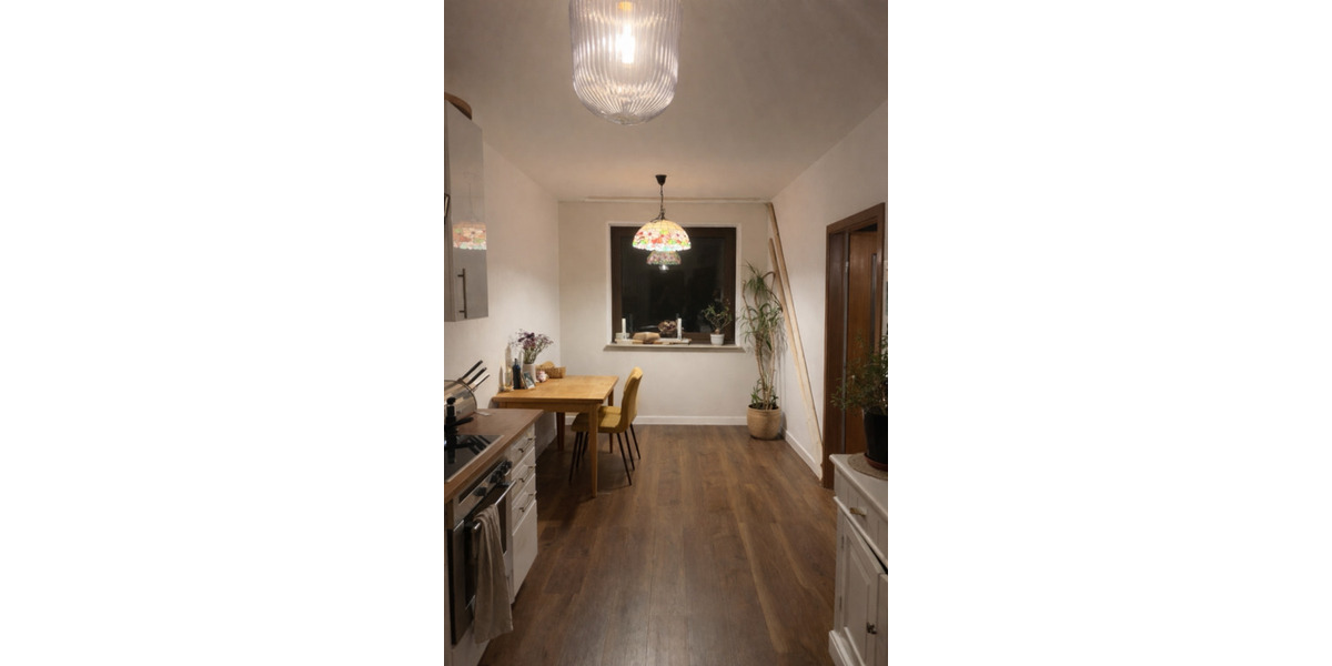 Etagenwohnung Radevormwald - 1 Zimmer, 82 m&sup2;, 585&euro; | Angebot:25174373