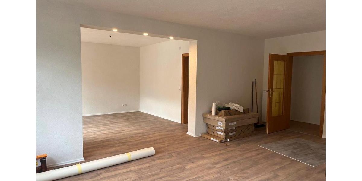 Reihenhaus Lüdenscheid Othlinghausen - 6 Zimmer, 145 m&sup2;, 1.300&euro; | Angebot:27614850
