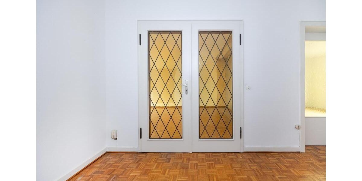 Etagenwohnung Wuppertal Lichtenplatz - 3 Zimmer, 100 m&sup2;, 1.490&euro; | Angebot:26024011