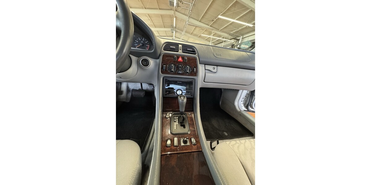 Mercedes-Benz CLK 230 247.000 km 2.000 &euro; Wuppertal 42275