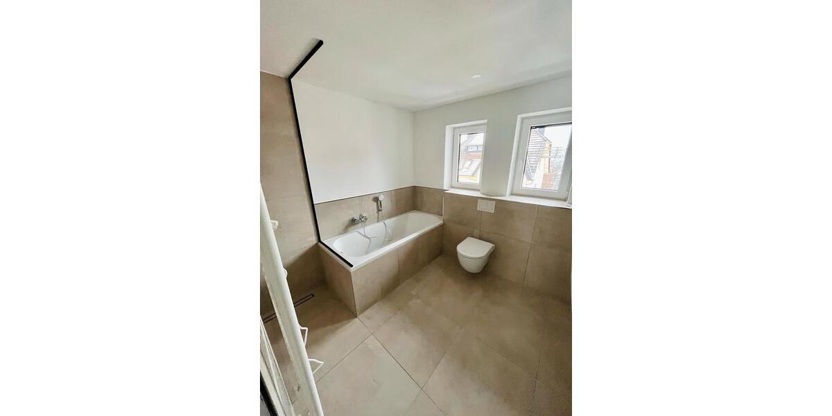 Etagenwohnung Lüdenscheid Othlinghausen - 3 Zimmer, 76 m&sup2;, 230.000&euro; | Angebot:26066335