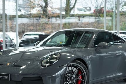 Porsche 992 1.999 km 215.900 &euro; Remscheid/NRW 42855