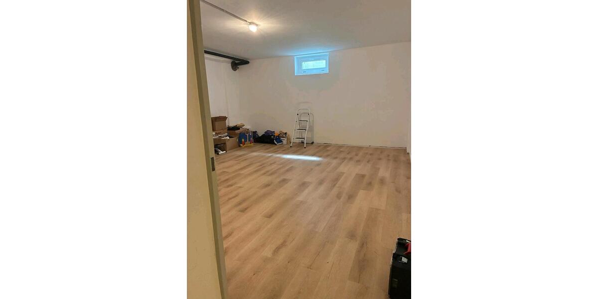 Maisonettenwohnung Remscheid Gemarkung Bergisch Born - 2 Zimmer, 58 m&sup2;, 1.190&euro; | Angebot:27618556