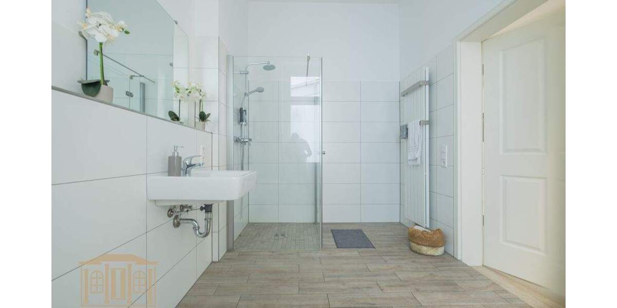 Gewerbeobjekt Wuppertal Elberfeld - 4 Zimmer, 130 m&sup2;, 2.350&euro; | Angebot:25664410