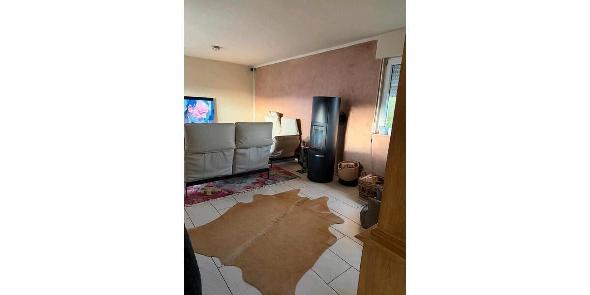 Etagenwohnung Werdohl - 3 Zimmer, 96 m&sup2;, 800&euro; | Angebot:25972341