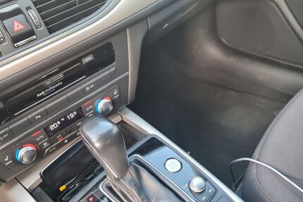 Audi A6 214.500 km 12.700 &euro; Dortmund 44287