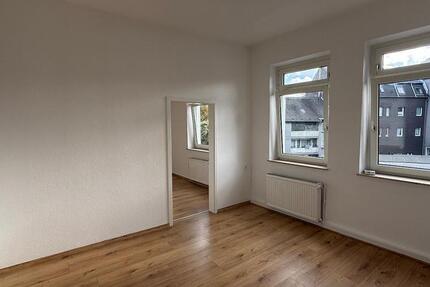 Wohnung Bochum Günnigfeld - 2 Zimmer, 57 m&sup2;, 490&euro; | Angebot:27577113