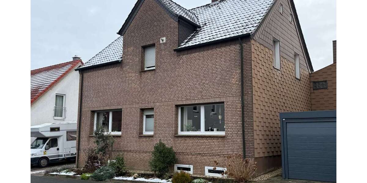 Einfamilienhaus Waltrop - 6 Zimmer, 168 m&sup2;, 375.000&euro; | Angebot:24733400