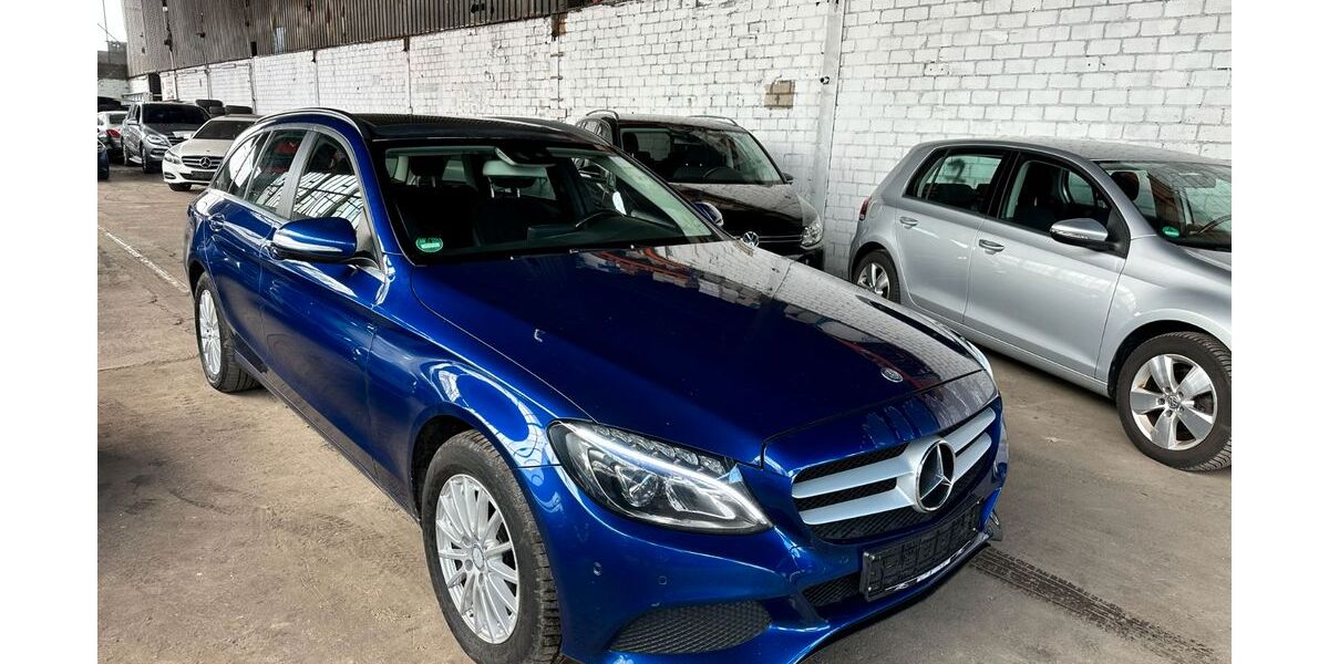 Mercedes-Benz C 220 350.000 km 7.900 &euro; Bochum 44793