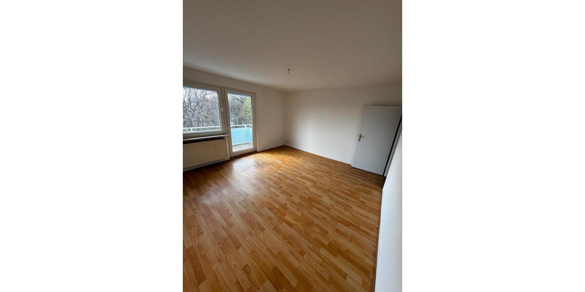 Etagenwohnung Lüdenscheid - 3 Zimmer, 83 m&sup2;, 550&euro; | Angebot:25916557