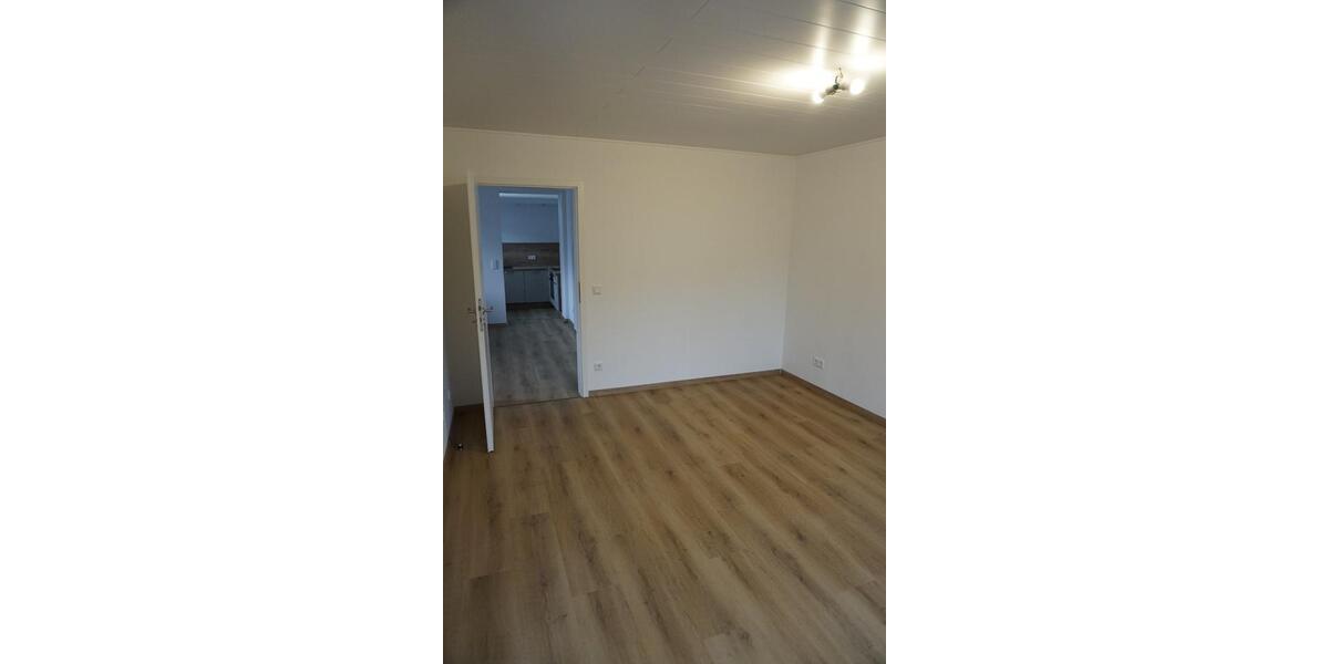 Etagenwohnung Hattingen Blankenstein - 4 Zimmer, 110 m&sup2;, 1.400&euro; | Angebot:26399868