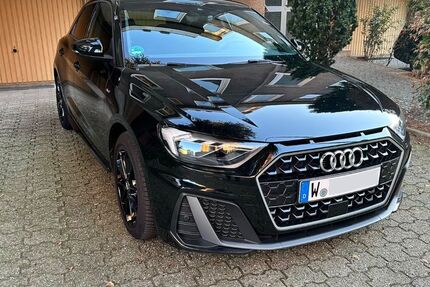 Audi A1 54.500 km 22.999 &euro; Wuppertal 42115