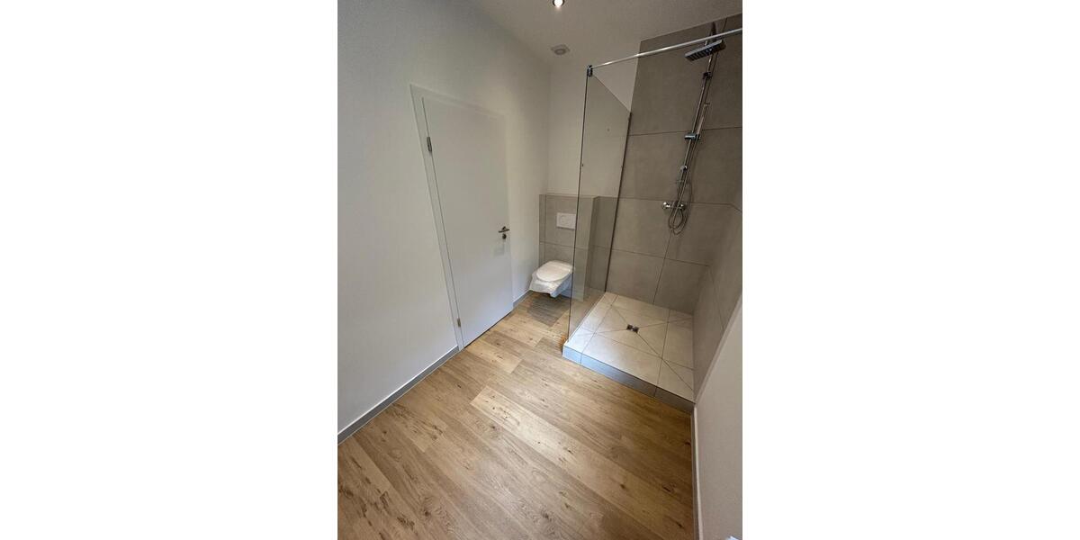 Etagenwohnung Wuppertal Arrenberg - 3 Zimmer, 62 m&sup2;, 774&euro; | Angebot:25216806