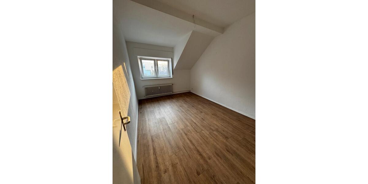 Etagenwohnung Hemer - 3 Zimmer, 90 m&sup2;, 700&euro; | Angebot:26405921