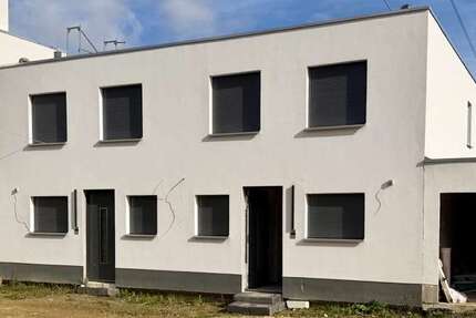 Haus Remscheid Remscheid-Süd - 4 Zimmer, 127 m&sup2;, 555.000&euro; | Angebot:27721504