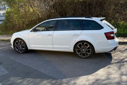 Skoda Octavia 141.000 km 14.250 &euro; Hattingen 45527