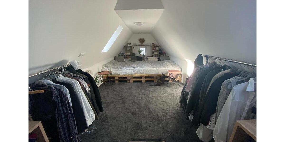 Dachgeschoßwohnung Gevelsberg - 2 Zimmer, 49 m&sup2;, 690&euro; | Angebot:26536655