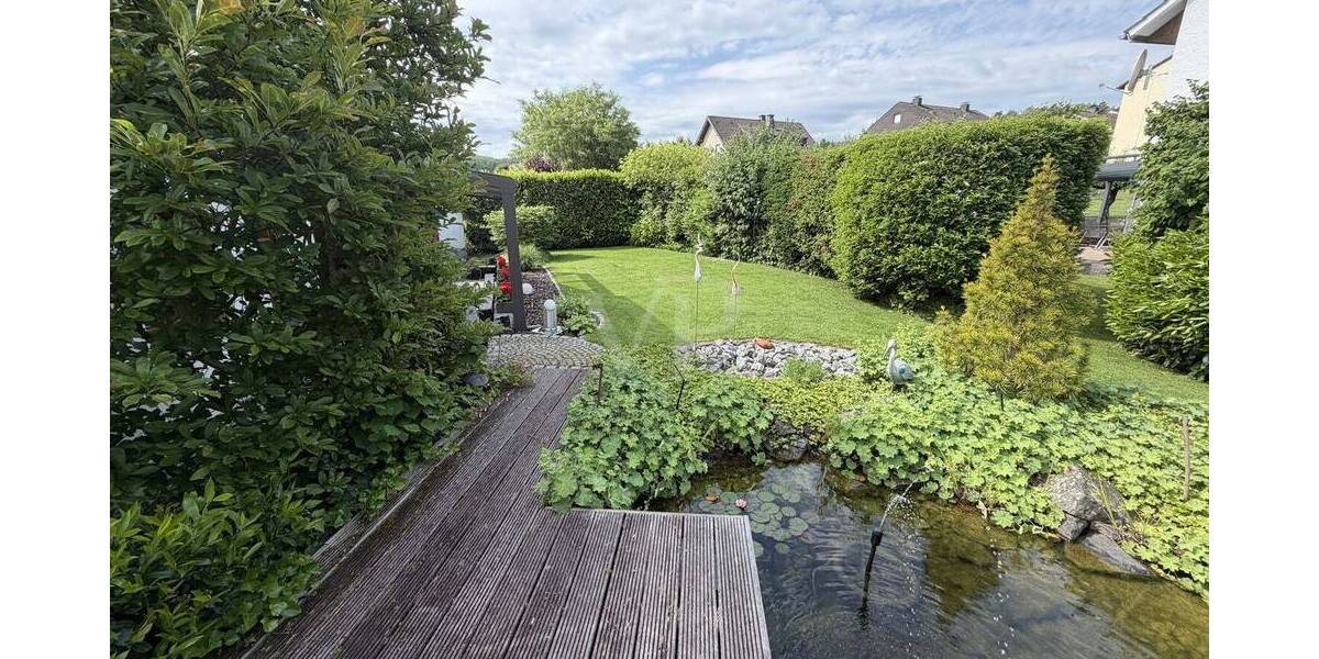 Einfamilienhaus Menden / Hüingsen Hüingsen - 9 Zimmer, 208 m&sup2;, 735.000&euro; | Angebot:25879713