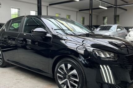 Peugeot 208 80.000 km 9.870 &euro; Velbert 42551