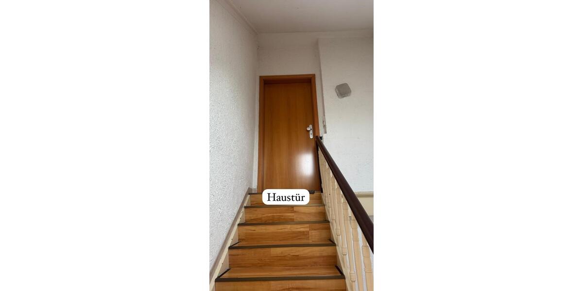 Dachgeschoßwohnung Herne Wanne - 2 Zimmer, 65 m&sup2;, 600&euro; | Angebot:27577881