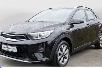 Kia Stonic 29.325 km 16.590 &euro; Remscheid 42897