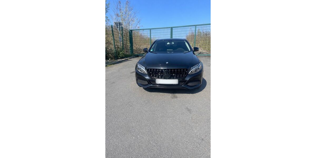 Mercedes-Benz C 220 179.936 km 14.990 &euro; Bochum 44879