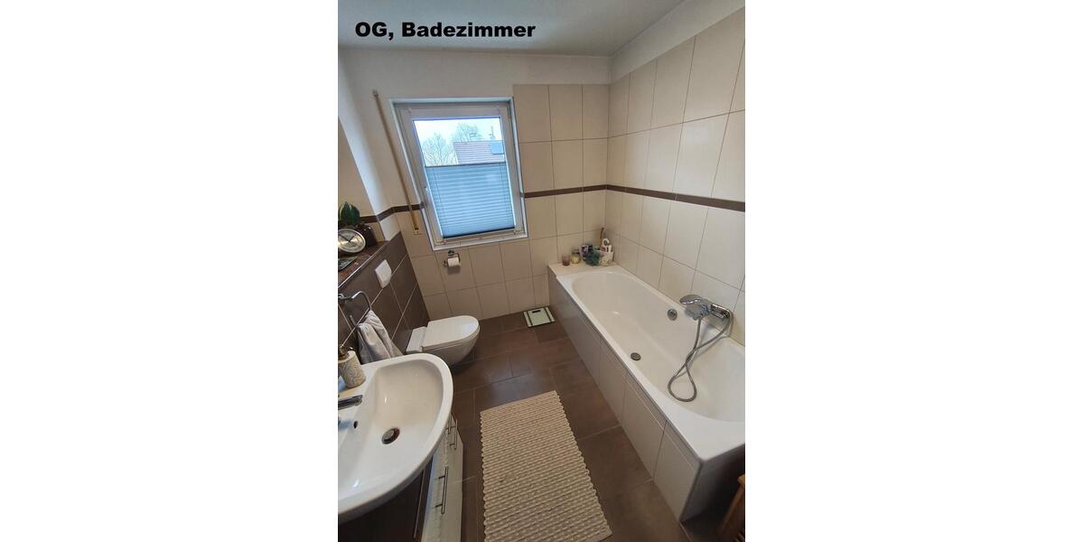 Reihenhaus Remscheid Lüttringhausen - 5 Zimmer, 157 m&sup2;, 2.100&euro; | Angebot:27614969