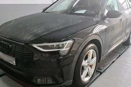 Audi e-tron 59.689 km 36.605 &euro; Hagen 58091