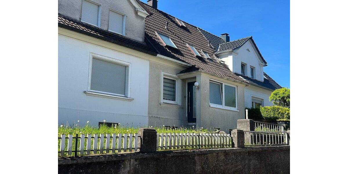 Reihenhaus Lüdenscheid - 3 Zimmer, 90 m&sup2;, 215.000&euro; | Angebot:26740325