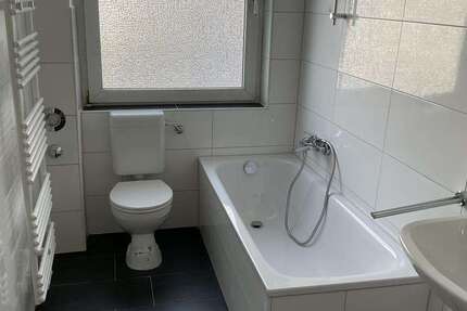 Wohnung Hagen Oberhagen - 2 Zimmer, 69 m&sup2;, 499&euro; | Angebot:27669118