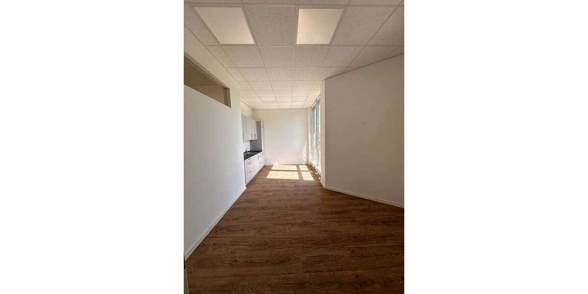 Gewerbeobjekt Holzwickede - 5 Zimmer, 150 m&sup2;, 1.500&euro; | Angebot:26361240