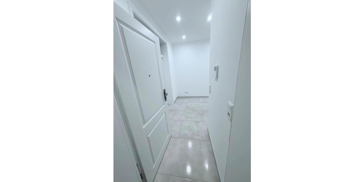 Erdgeschoßwohnung Wuppertal Elberfeld - 2 Zimmer, 82 m&sup2;, 850&euro; | Angebot:26025016